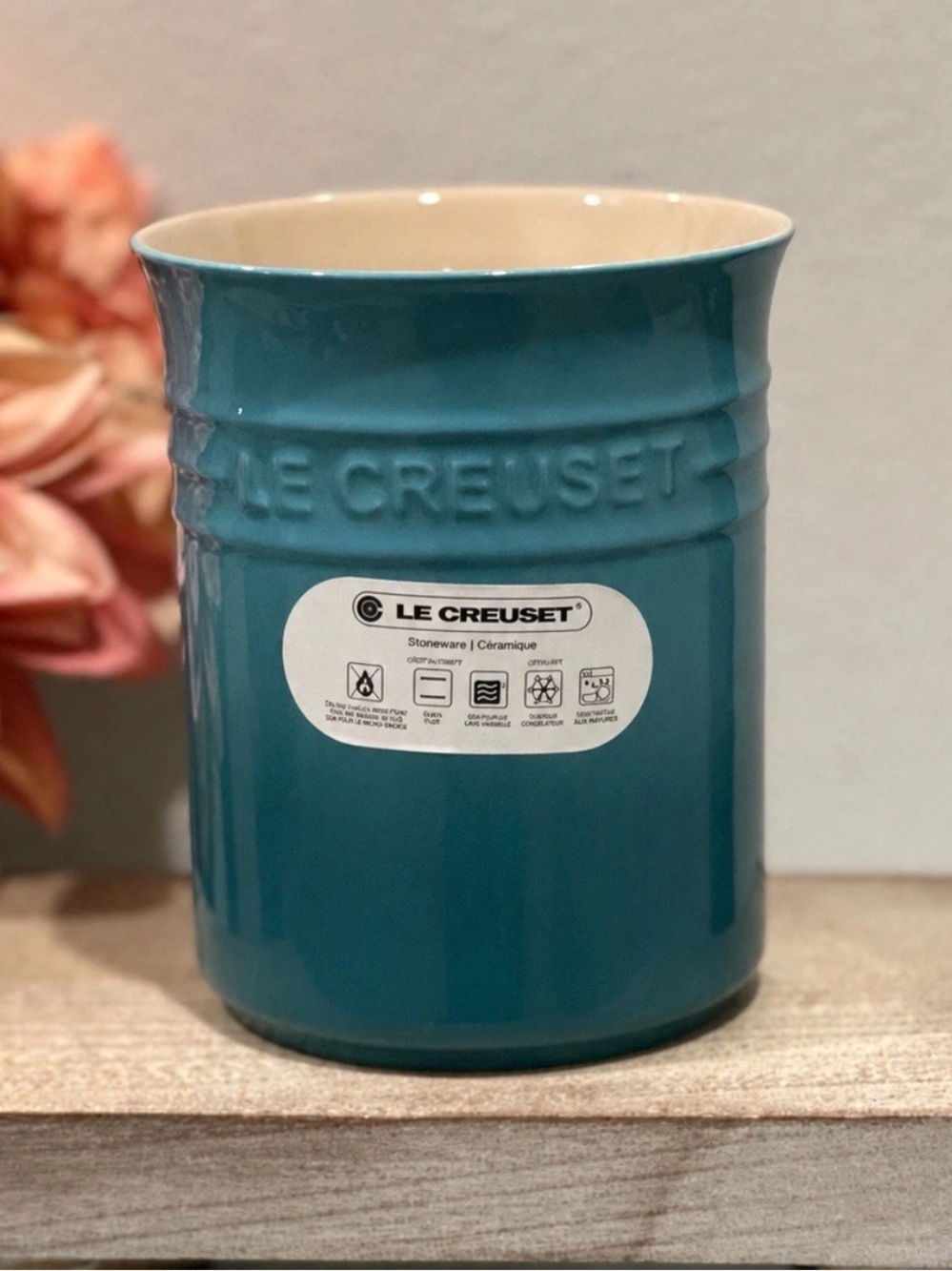 Le Creuset Caribbean Blue 1 Liter
Utensil Crock 6"x 5" Branded NWT